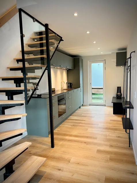 Townhouse - Image 1