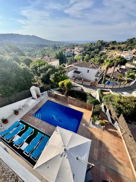 Villa Chaos with private pool, see view & wi fi - Image 1