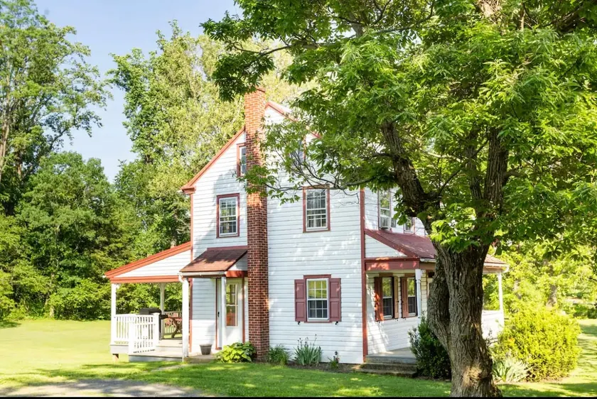 The Peaceful Creekside Cabin! - Image 1