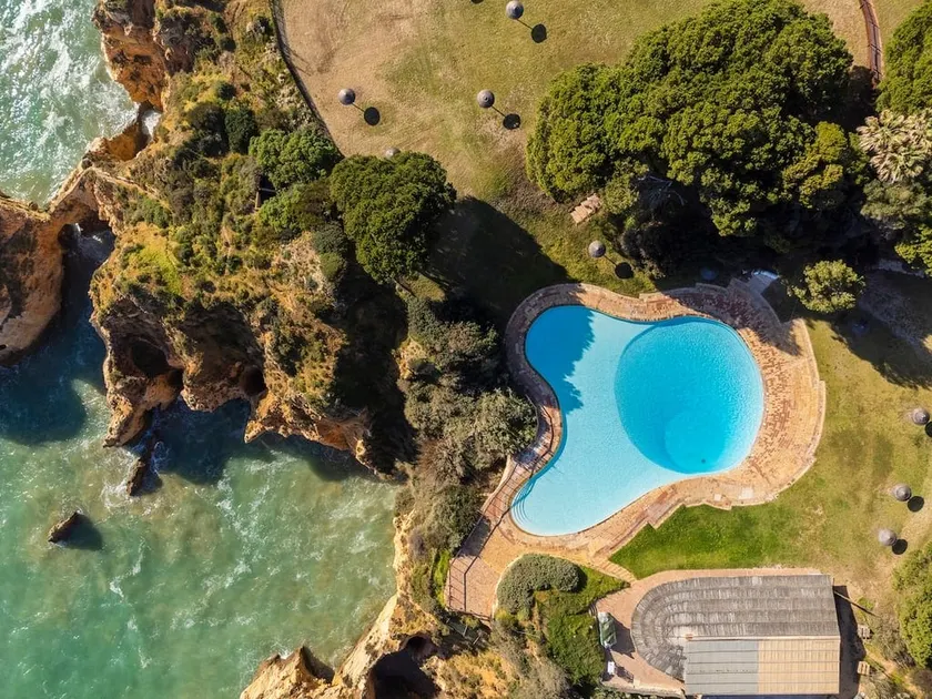 Prainha Calm Retreat in Alvor - Image 1