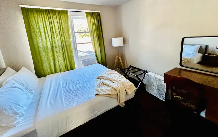 The Loft/5 MinTo Downtown| 2BR/1B/Fresh Coffee - Image 1