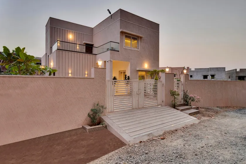 ELIVAAS Luxe Shourya Eden 3 BHK villa  - Image 1