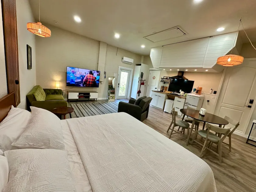 Garage to a Tiny House Studio Near Shopping Center - Image 1