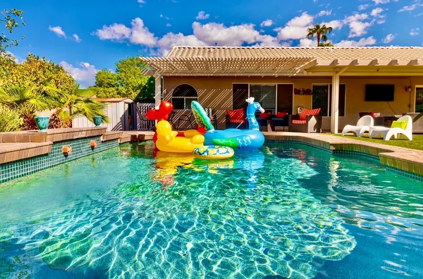 Sparkling Pool•Summer Lux Sanctuary •A+ Location - Image 1