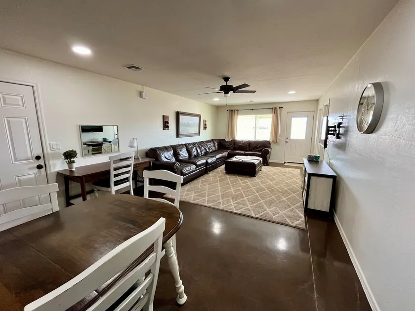 Family Guest apartment with Playground - Image 1