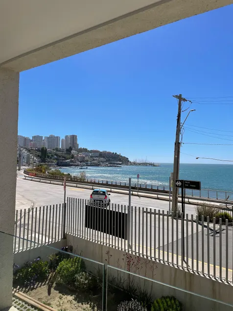 First line beachfront, with parking - Image 1