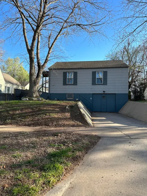 Cute house in Chickasha - Image 1