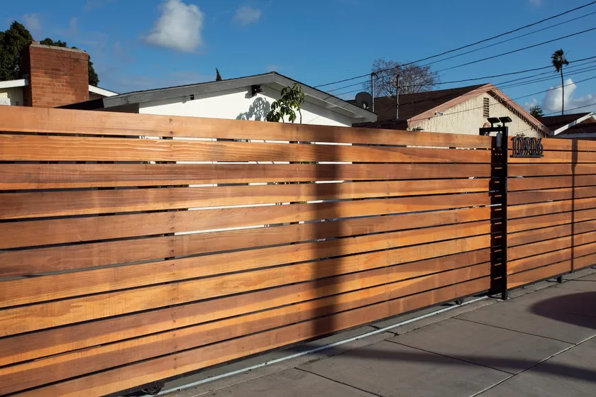 Gated Guesthouse w/ parking near SoFi Intuit Forum - Image 1