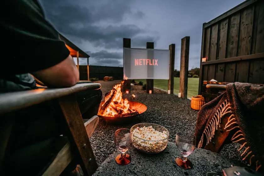 Stunning couples getaway - Outdoor cinema and fire - Image 1