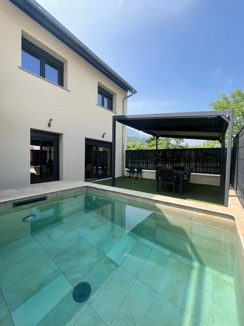 Piscine & Spa - Image 1