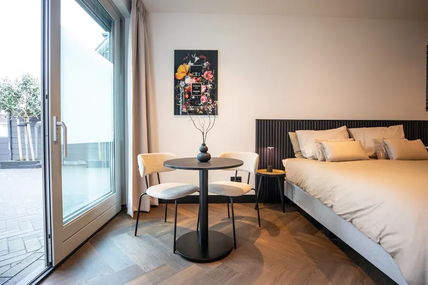 Modern studio near the airport and Amsterdam - Image 1