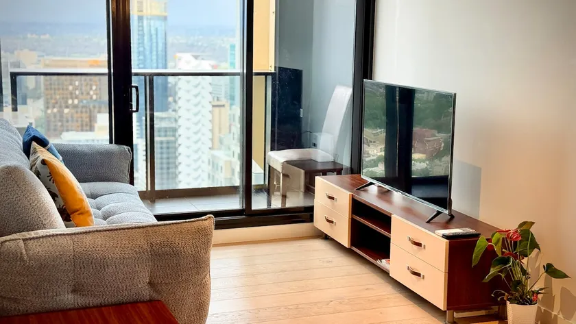 Melbourne City Centre Apartment -z.c-3 - Image 1