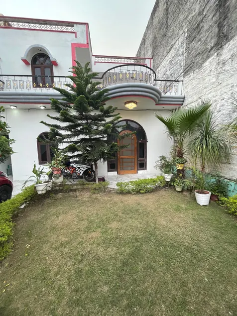 Luxury Villa | Indira Nagar - Image 1
