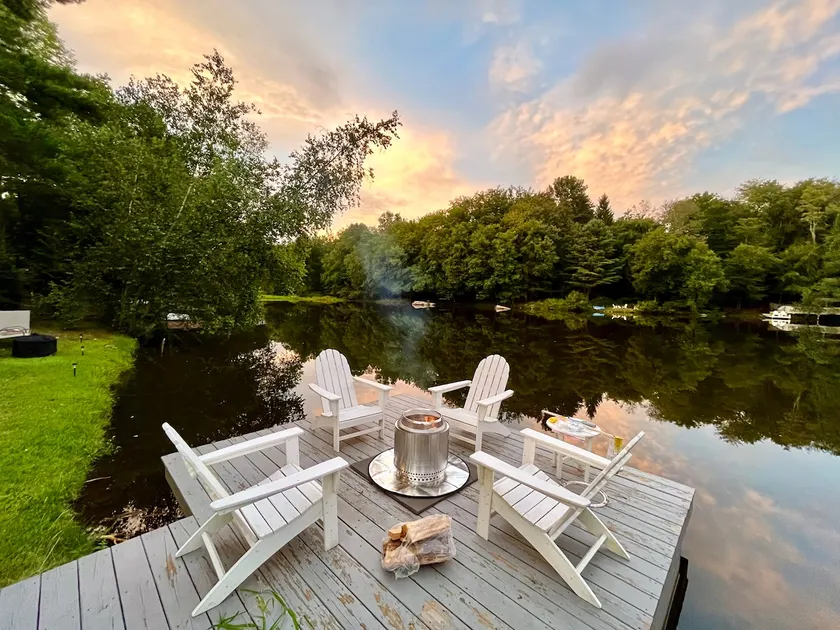Magnolia Lake House | Lakefront + Kayaks & Deck - Image 1
