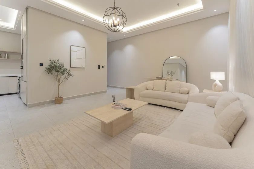 IDBOS | Luxury Apt With Priv Parking & Pub pools. - Image 1