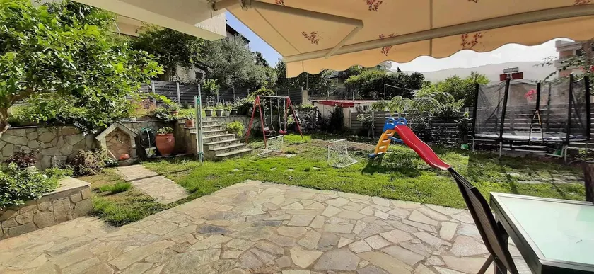 Home Garden - Image 1