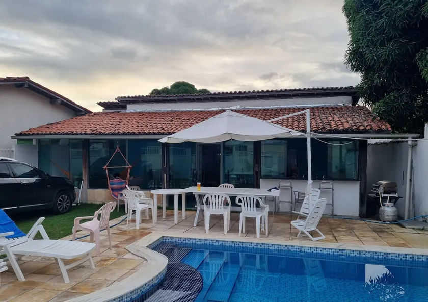 Single-story house, 4 en-suites w/ AC, pool, 2 min from the sea - Image 1