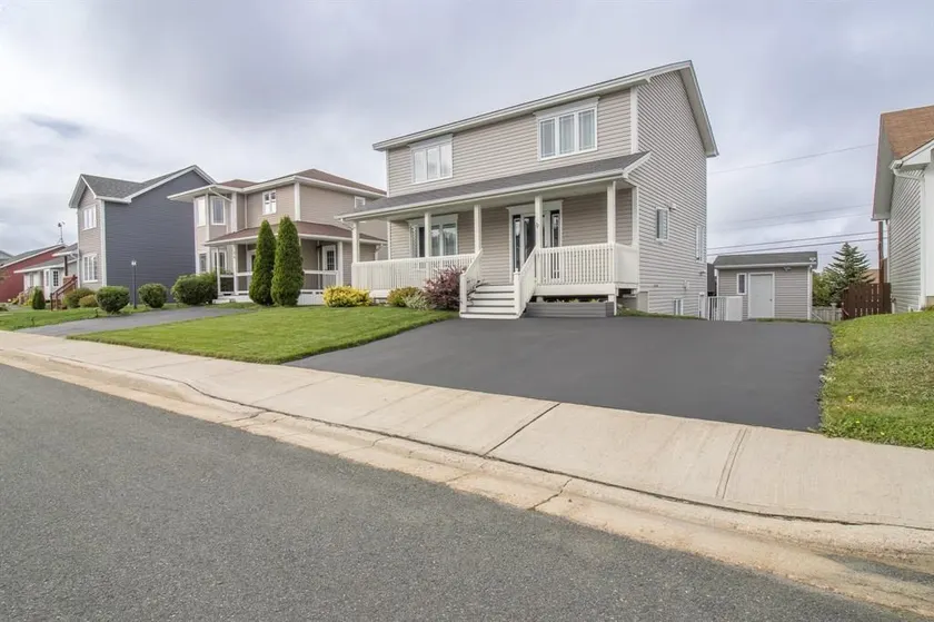 Flyaway Retreat 2 Bedroom Unit St John's NL - Image 1