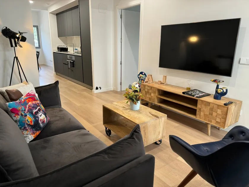 A&J Zoo · Turia Park + Free Parking•2 Baths - Image 1