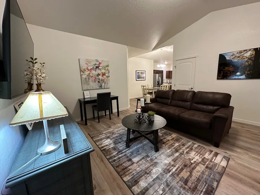 New Duplex Close to Water Parks & MTJ Airport.#16 - Image 1