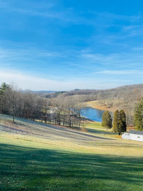 Gray Family Lake House - Image 1