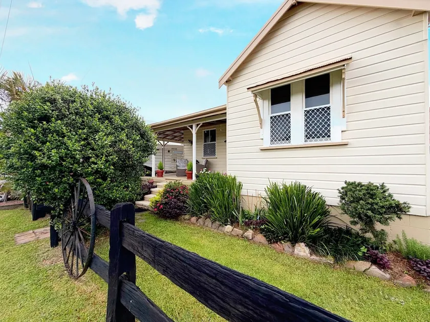 The Love Shack 5 mins from Yamba - Image 1