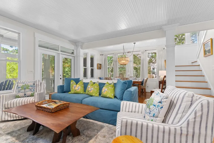 Cozy Cottage, nicely decorated and comfortable, close to Golf, BHI - Image 1
