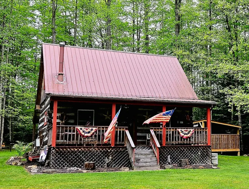 Almost Heaven's Hideaway - Image 1