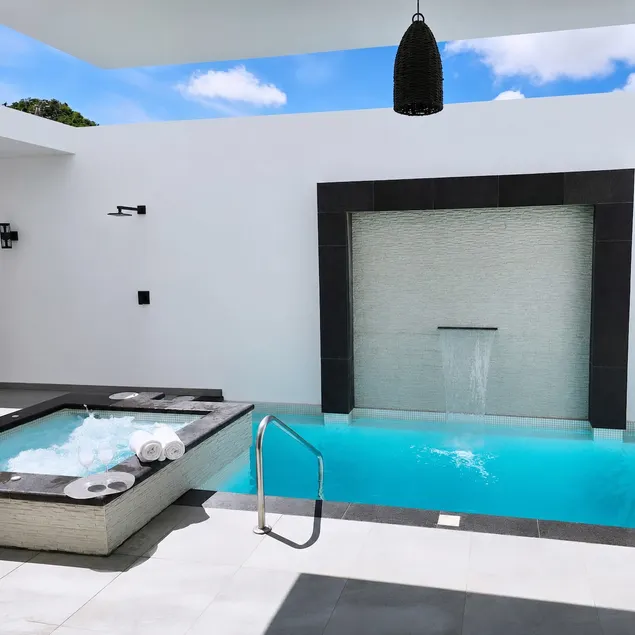 Villa Baja Coral | Private Heated Pool & Hot Tub - Image 1