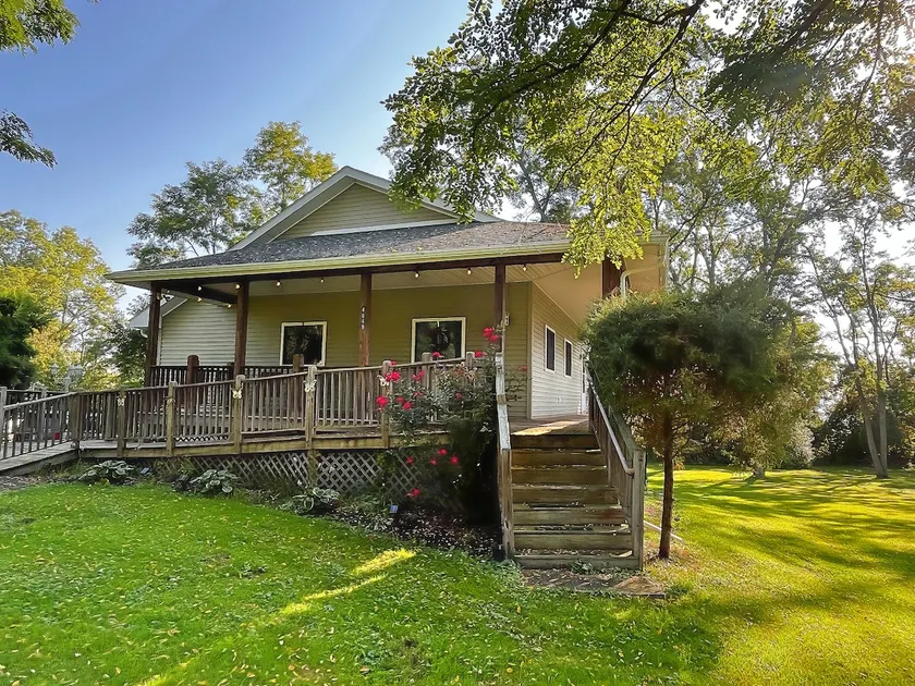 West Lake Hideaway - Image 1
