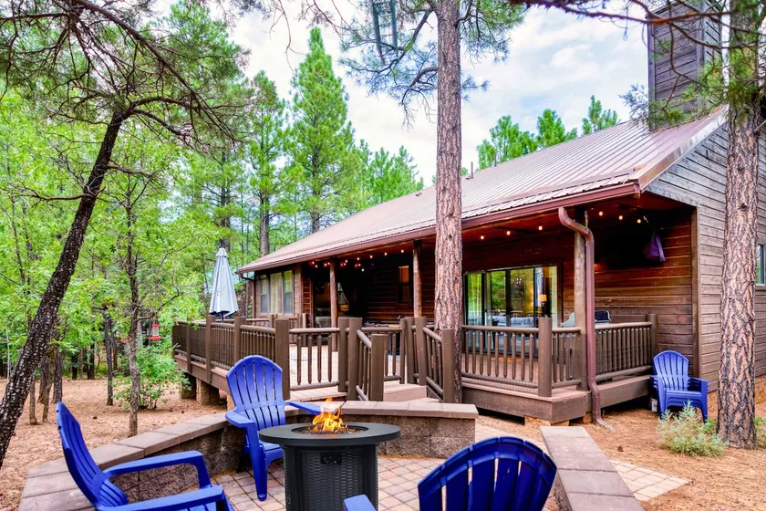 Torreon Cabin w/AC, Furnished Deck, BBQ, & Firepit - Image 1