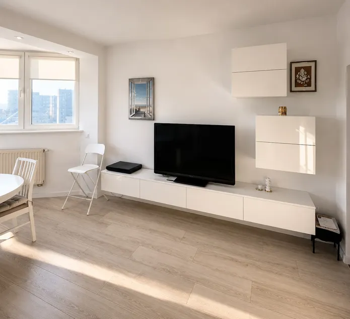 Beautiful apartment by the metro.Parking included. - Image 1