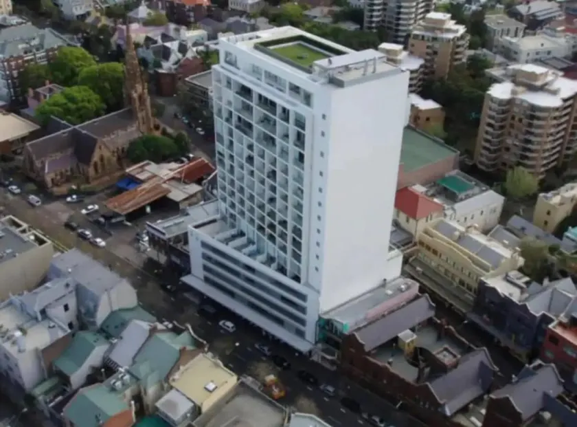 Stylish Double Storey Apt and Harbour Bridge Views - Image 1