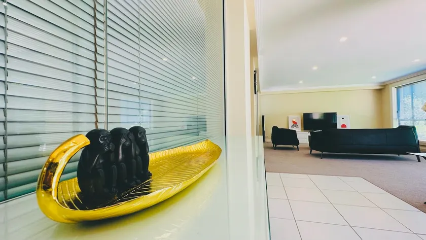 Three Monkeys Residence - Image 1