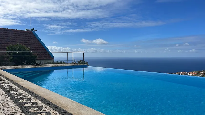 Lucky Lemons - Boutique Houses Madeira - 2 - Image 1