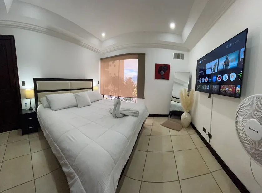 Nice and confortable 2 bedrooms apartment in Escazu - Image 1