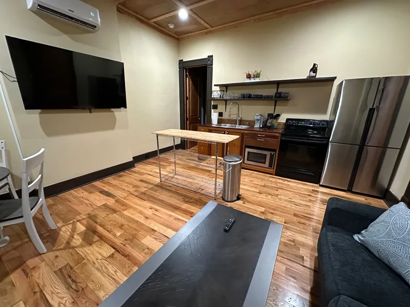 Apt 1 - Image 1