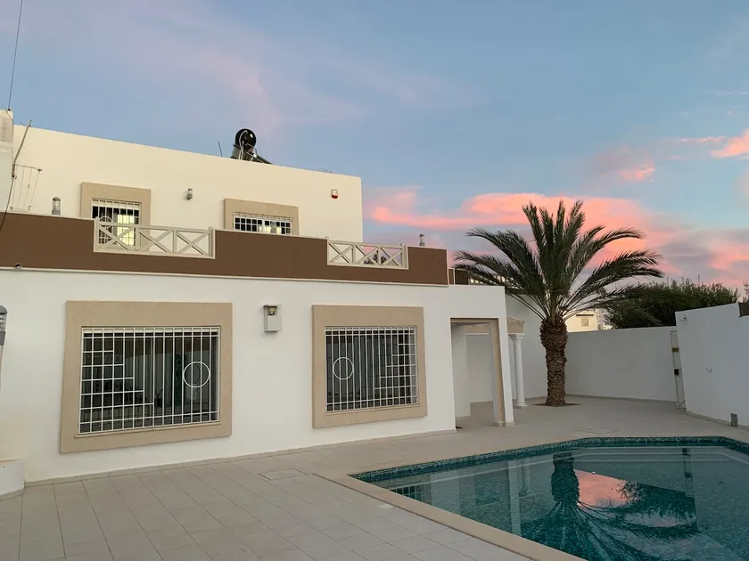 Dar Midoun Villa + Private Pool with No Overlooking. - Image 1