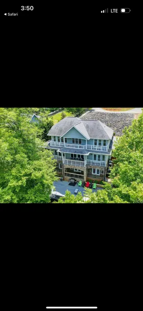 Lakefront, Hot tub Dock, kayaks, fire pit, 12 beds - Image 1