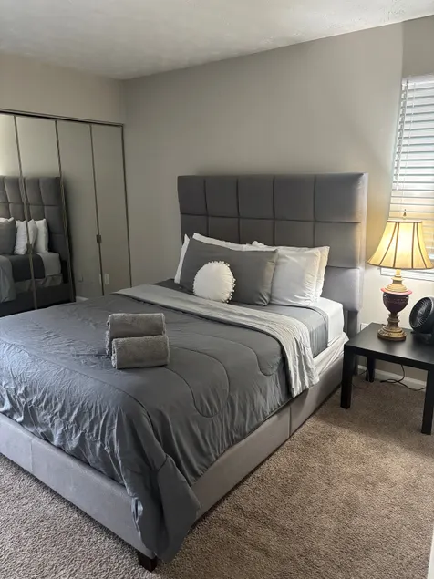 Cozy Sandy Springs Haven - Image 1