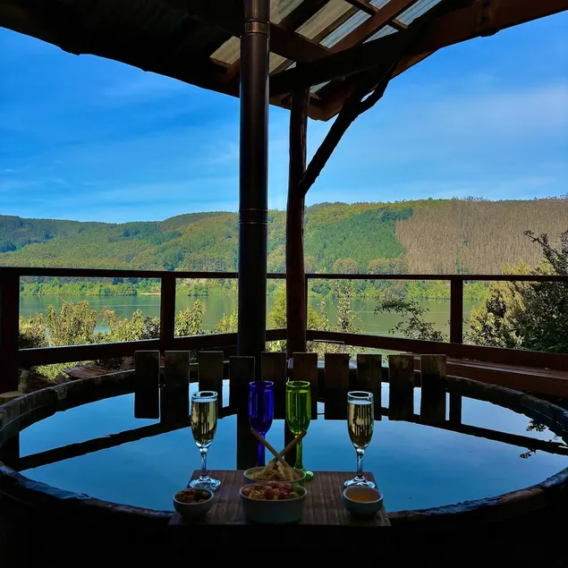Cabin with a family-size tinaja and a beautiful view of the river. - Image 1
