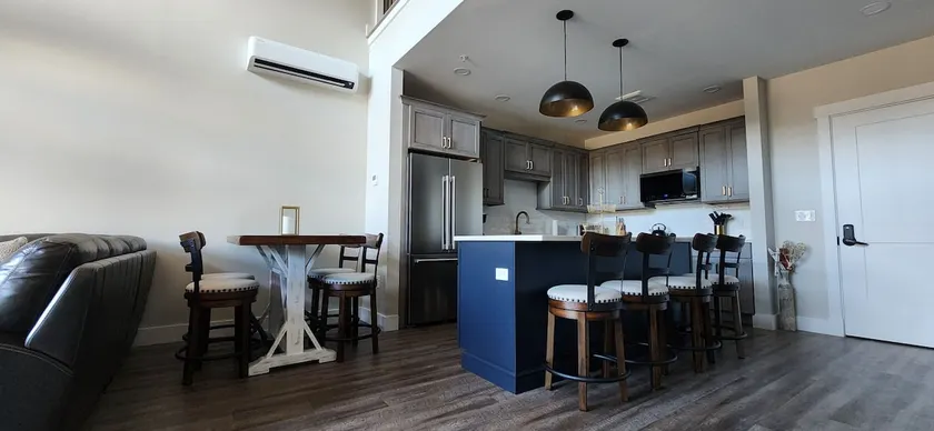 Luxury Sunset Loft - Image 1