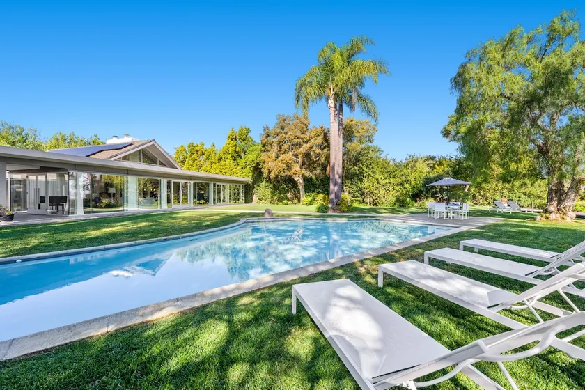 Endless Vistas | 7BR Luxury Escape w/ Pool & Spa - Image 1