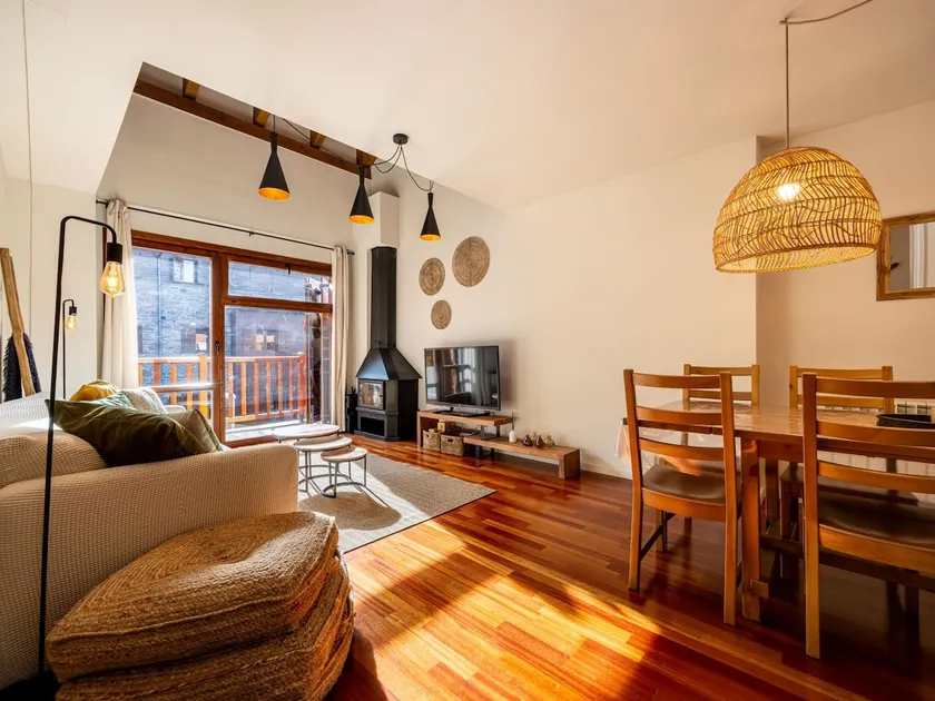 Perfect refuge in Puigcerdà, La Cerdanya - Image 1