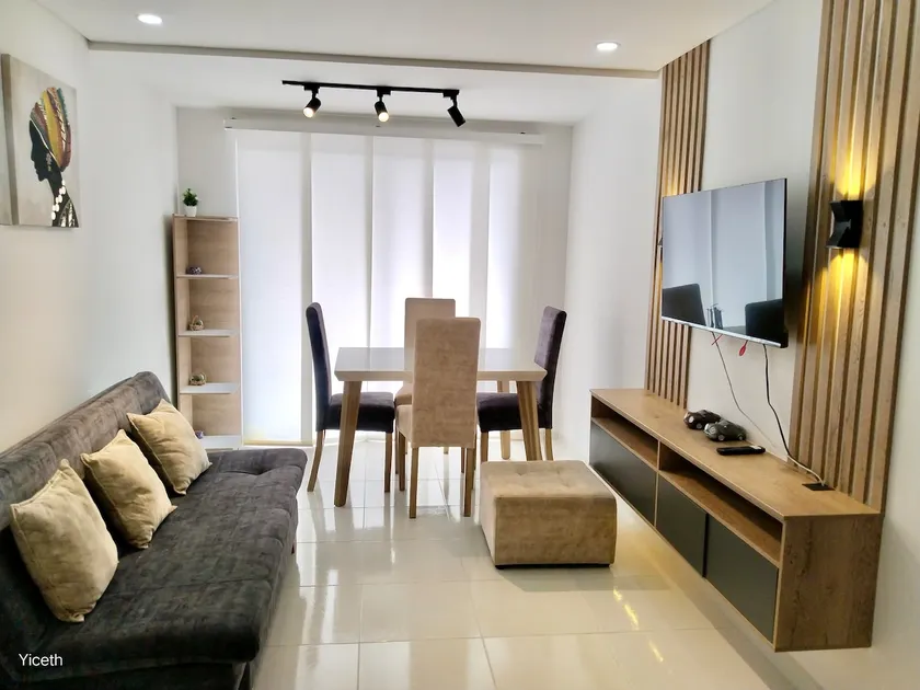 Luxurious apartment facing north with air conditioning and pool. 1003 - Image 1