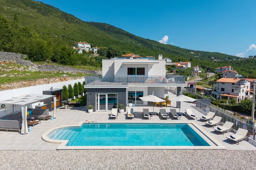 Villa Maru by Briskva - Image 1