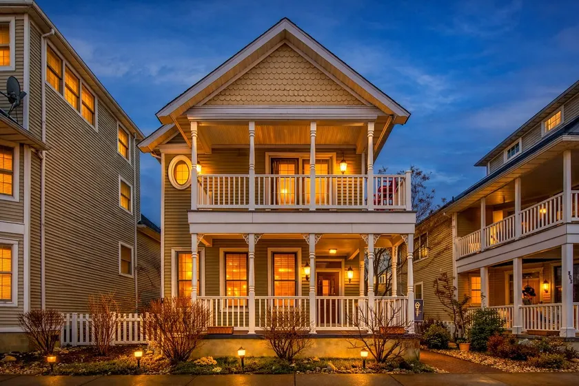 Luxury Ocean Escape, Mov Theater, Games, Sleeps 12 - Image 1