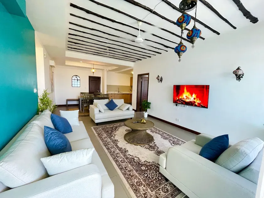 Beachfront Oasis | Balcony Sunsets | Fast WiFi | 3 Pools + Waterpark - Image 1