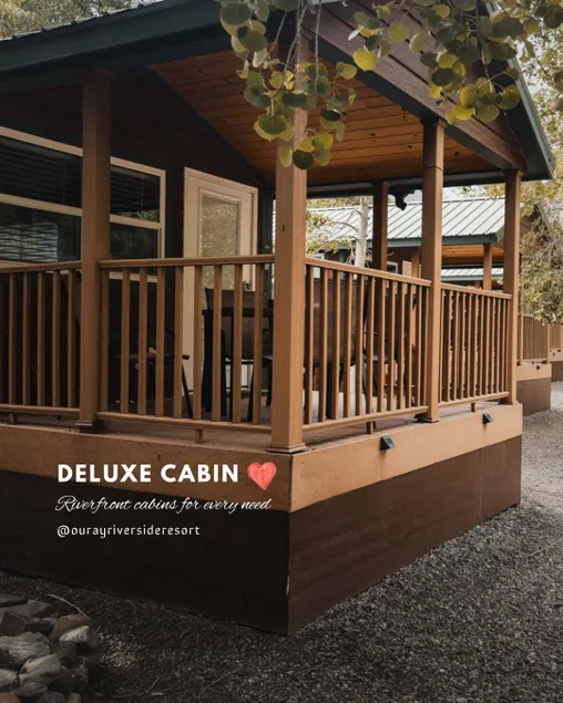 Riverfront Deluxe Cabin B - Hot Tub Access - Image 1
