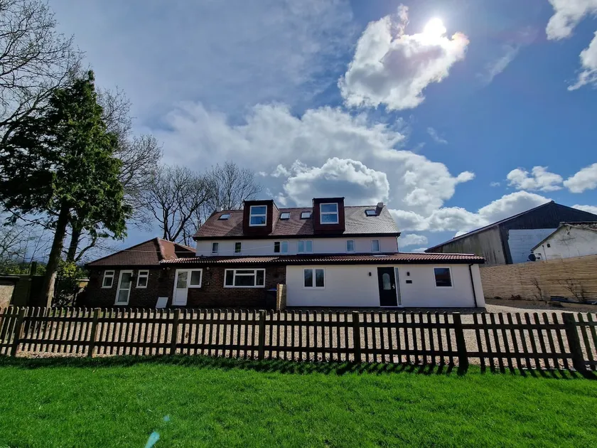 Orchard Farm Cottage 1 - Image 1